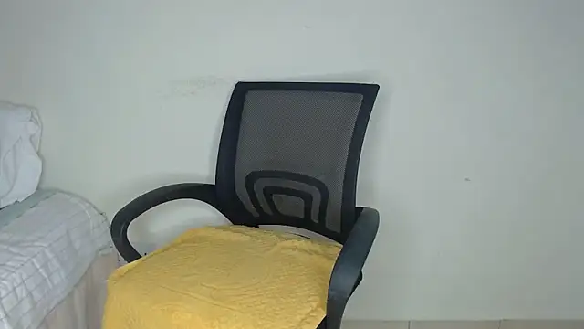 Perqueen online show from October 22, 12:43 pm