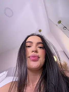Abby-me online show from May 9, 1:24 pm