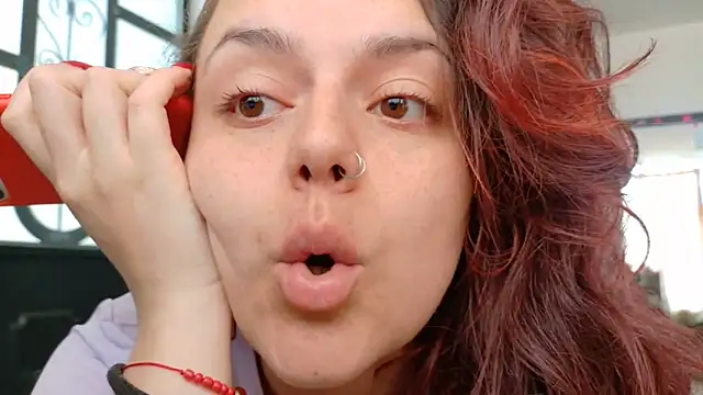 Scarletleon77 online show from May 11, 4:04 pm