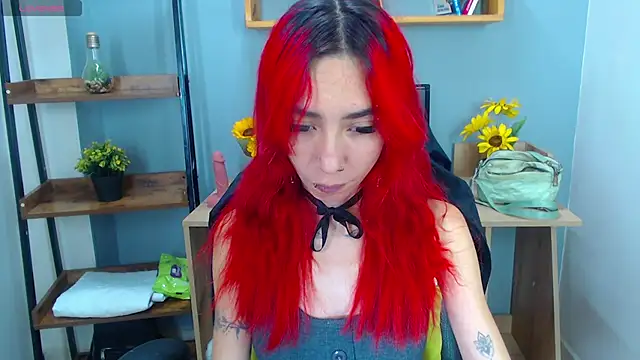 Erika Stevens online show from April 7, 3:25 pm