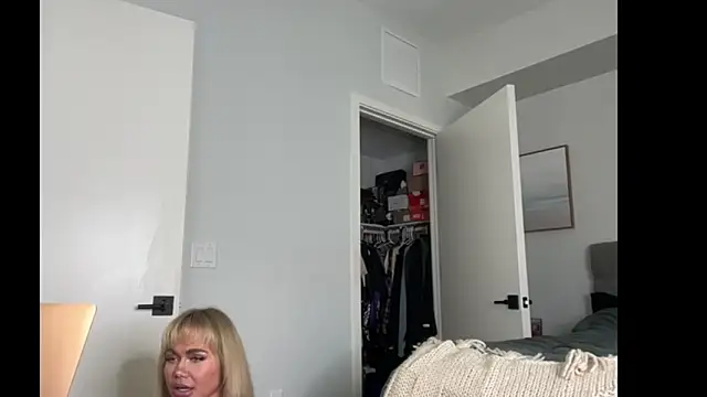 ElenaErickson online show from May 19, 2:07 am