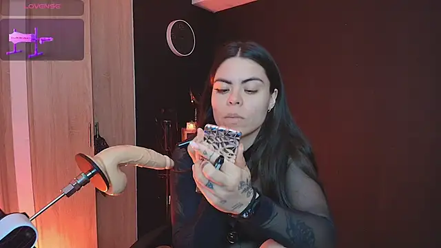  WednesdayFriday  online show from December 17, 5:28 pm