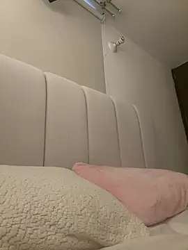 Nathcurly  online show from January 10, 9:30 pm