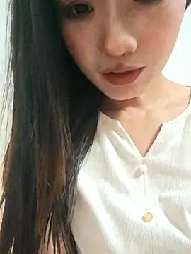 Ti amo UU online show from May 13, 3:29 pm