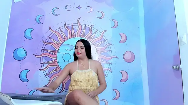 luna hoott online show from May 14, 7:19 pm