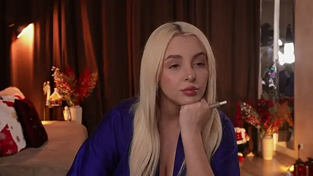 VictoriaMorrone online show from December 20, 11:42 pm