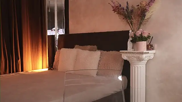 VictoriaMorrone online show from May 13, 4:40 am