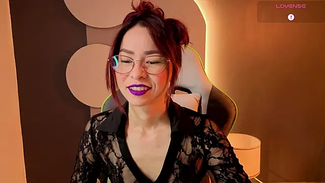 rosse 98  online show from May 19, 2:24 pm