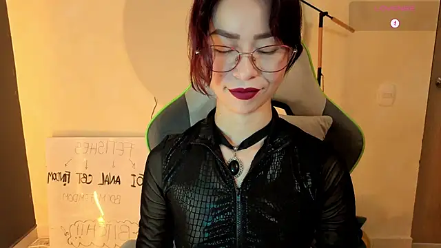 rosse 98  online show from May 7, 12:42 pm
