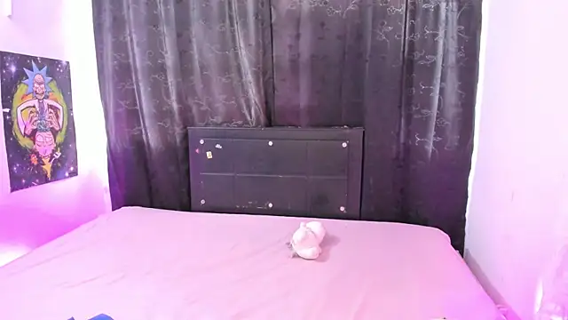 Megan Miles02 online show from May 13, 7:52 pm