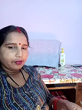 reemacouple007 online show from February 13, 9:44 am