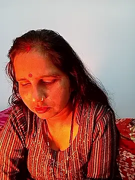 reemacouple007 online show from December 18, 7:13 am