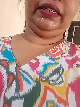 Ravina patil1 online show from May 6, 5:33 am