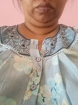Ravina patil1 online show from May 18, 5:35 am