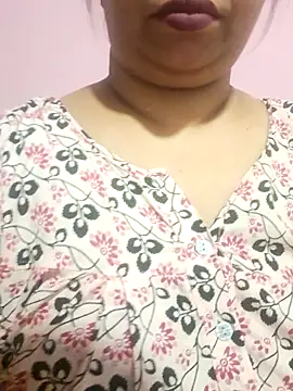 Ravina patil1 online show from May 24, 1:54 pm