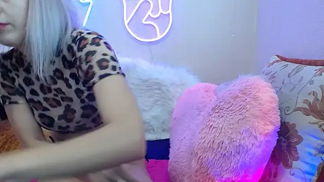 OlchikGirl online show from January 11, 4:45 pm