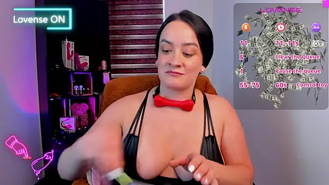 sara goodgirl13 online show from February 18, 3:55 pm