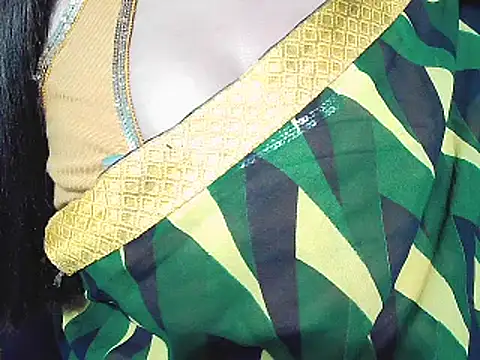 YourGoldenGirl online show from April 19, 6:10 pm