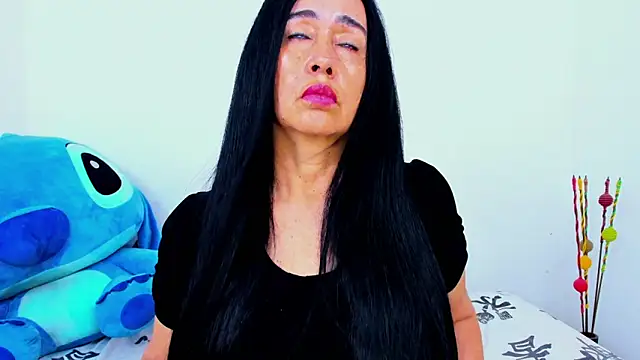 HorniestMilf online show from May 7, 8:23 pm