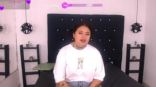 Mels  online show from October 20, 6:33 pm