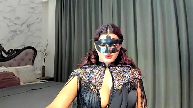 Bad Girl Kayra69 online show from May 6, 5:06 pm