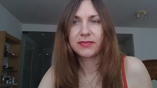 JasmineGlamour online show from May 16, 11:20 am