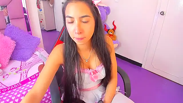 AriadnaCappelletty online show from May 13, 4:24 pm