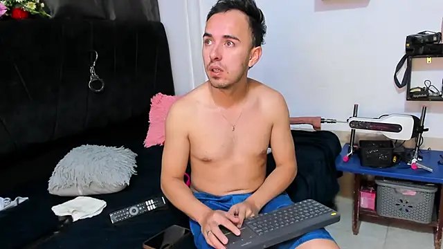 big-dicktop23 online show from May 15, 4:43 pm
