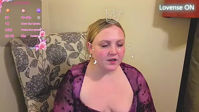 PhatAssBlond online show from April 5, 6:56 am