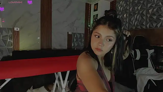 medusa 025 online show from July 3, 11:44 pm