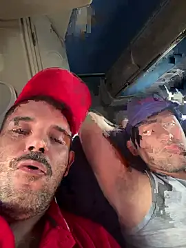 kevinbolena online show from April 1, 2:47 pm