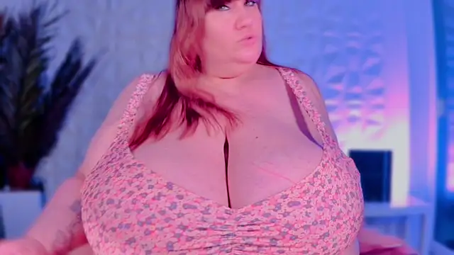 BiggyMelon online show from May 26, 4:45 am