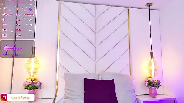 Flor delunaa online show from March 6, 1:50 pm