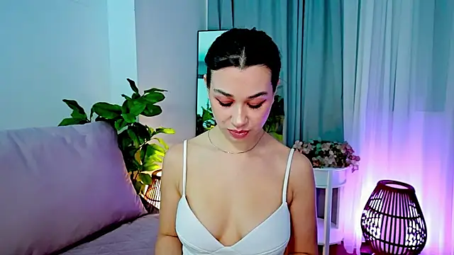 divetagrace online show from February 18, 9:03 pm