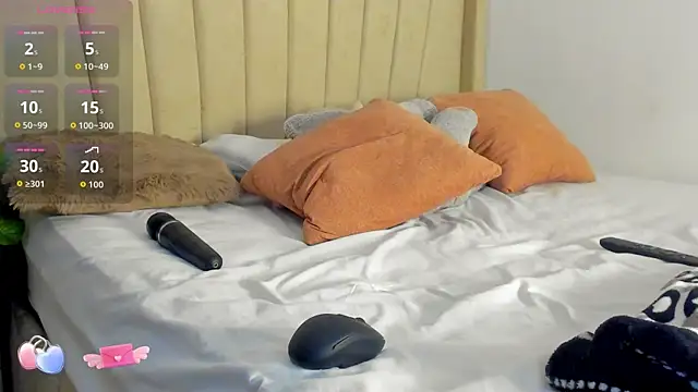 Mady-Edwards online show from December 20, 9:08 pm