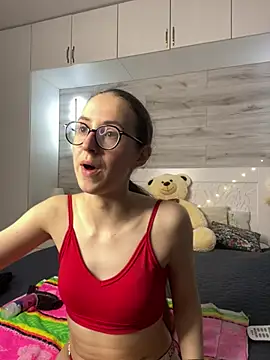 MartiniiSelenna online show from May 25, 6:12 am