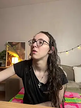 MartiniiSelenna online show from May 14, 6:08 am