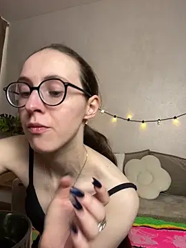 MartiniiSelenna online show from May 13, 5:57 am