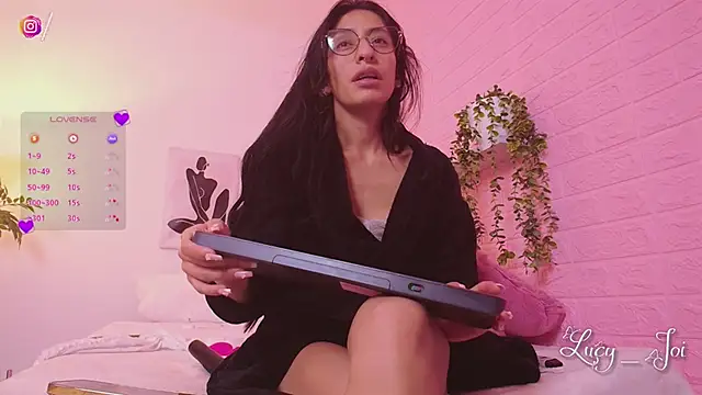 Lucy joi online show from March 16, 5:44 am