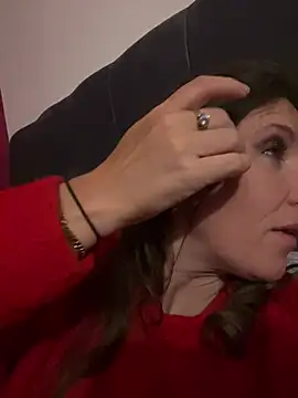 Lwhite1 online show from February 7, 11:19 pm