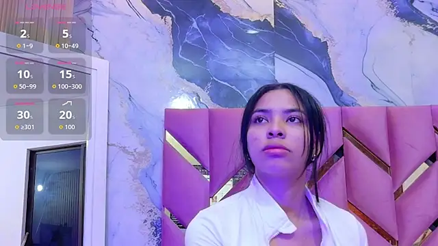 littleebonny online show from March 22, 7:53 pm