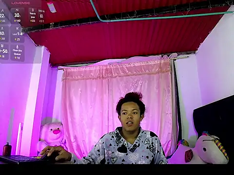 KayleighDreams  online show from November 25, 12:57 am