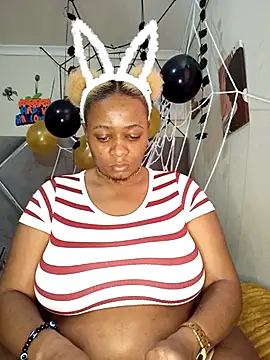 CocoBootyyy online show from October 23, 6:19 am