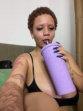 Charlotee  online show from January 18, 12:23 pm