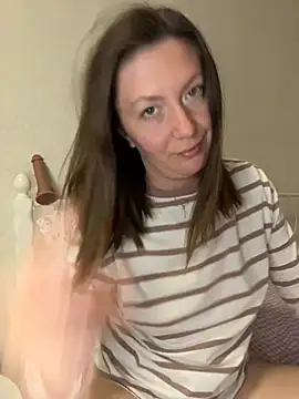 BeatriceTender online show from May 21, 7:23 pm