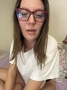 BeatriceTender online show from March 14, 8:21 pm