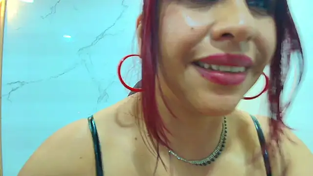 Anabella Thompson online show from May 14, 4:46 pm