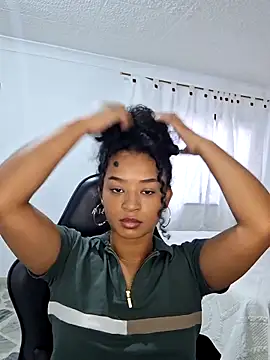 Tammy-Bliss online show from May 8, 1:03 pm