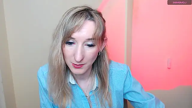 AmandaSell online show from May 9, 8:38 am