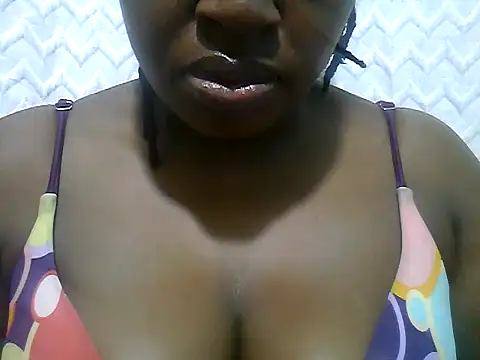 qute254 online show from September 21, 4:27 pm